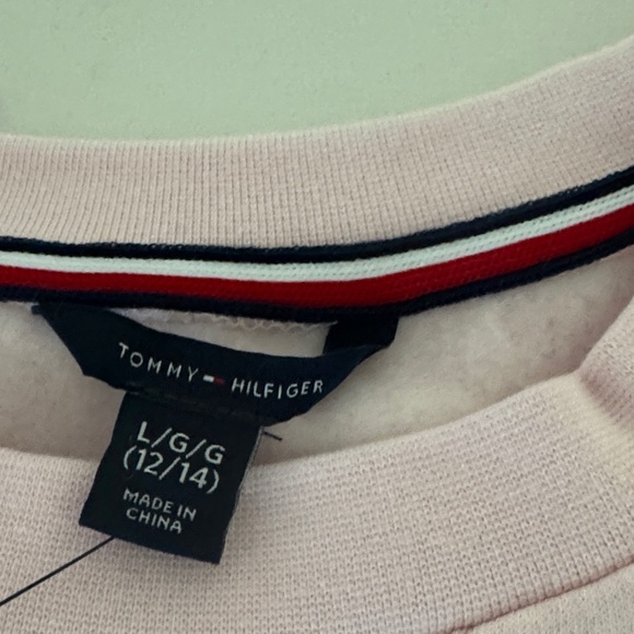 Tommy Hilfiger Light Pink Crewneck - Picture 2 of 6